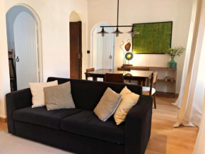 Vintage 2Bedroom Apartment